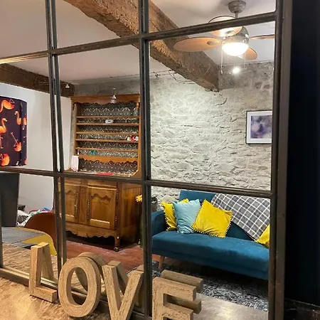 La Maison Des Chapeliers * Carcassonne