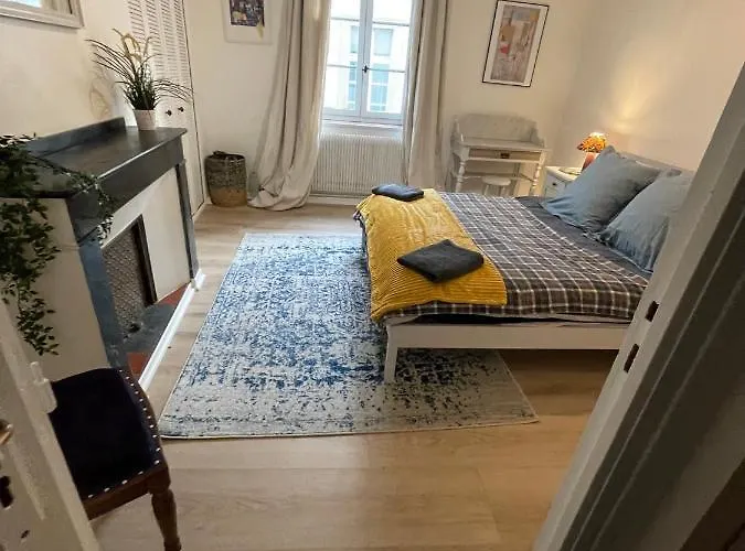 Сasa de vacaciones La Maison Des Chapeliers