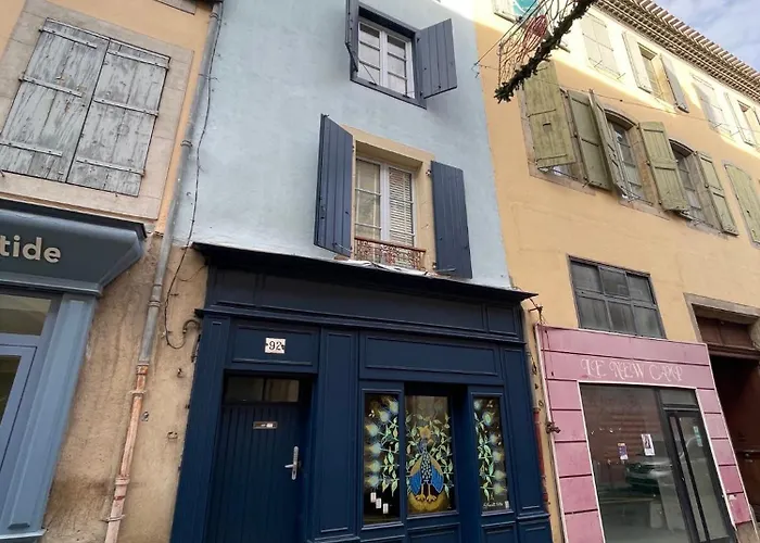 La Maison Des Chapeliers *