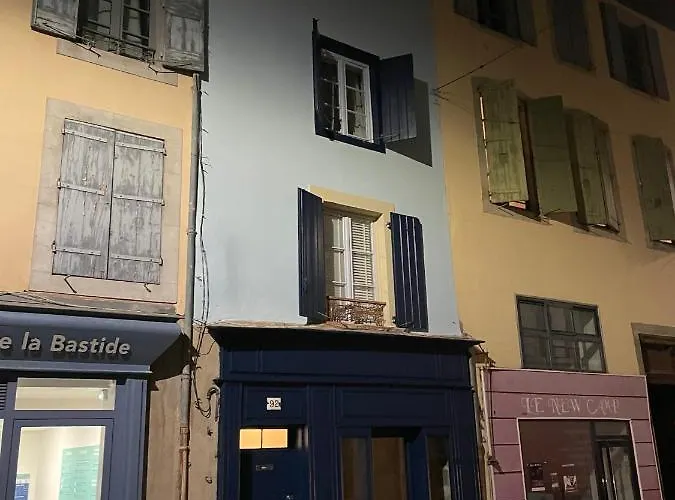 La Maison Des Chapeliers * Carcasona