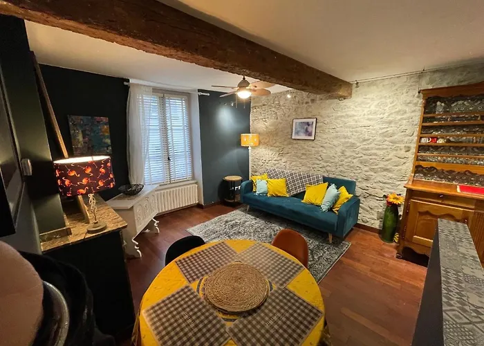 La Maison Des Chapeliers Сasa de vacaciones *